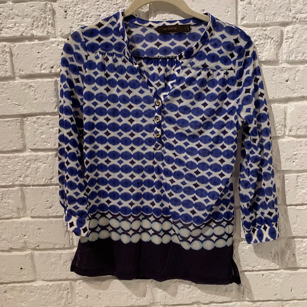 The Limited Patterned Top